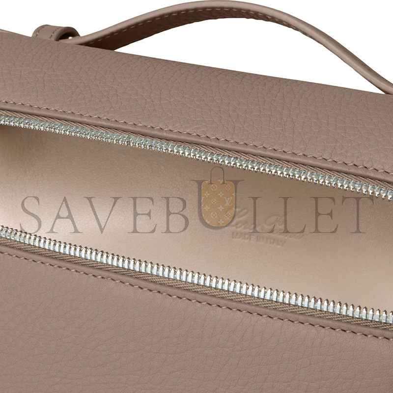 L**o p*ana extra pocket backpack l23.5 fan4041 (23*21*8cm)